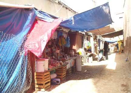 Lanzagorta Street Market